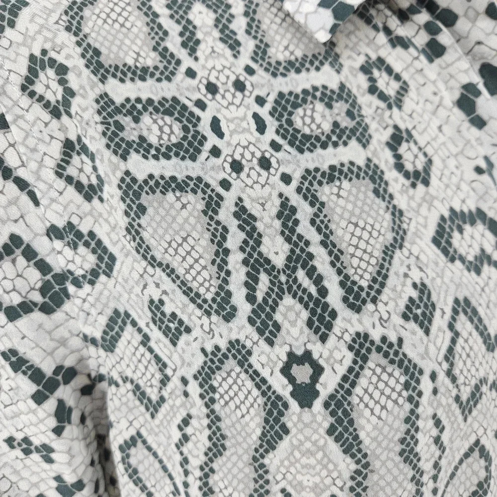 Equipment Femme Shirt Silk Snakeskin Print Long Sleeve Button Up Collared Top - Picture 2 of 7